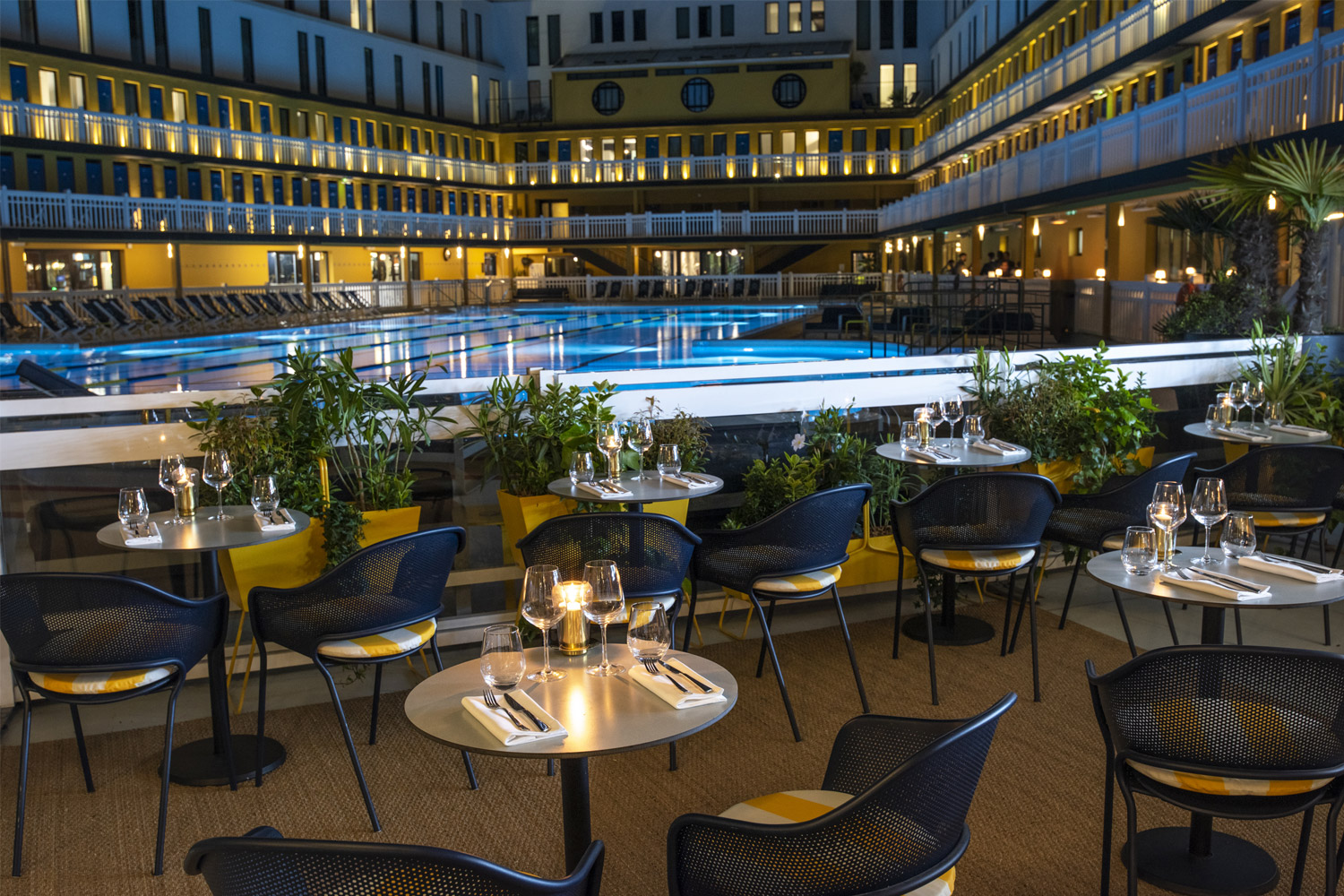 La Plage by Clarins - Cocktail bar and wellness drinks